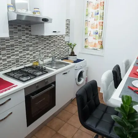 Lägenhet San Giovanni 80 Mq Rom